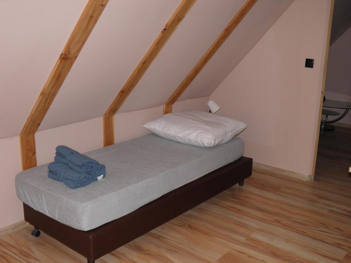Apartament Rynek 30 Osieczna Bagian luar foto