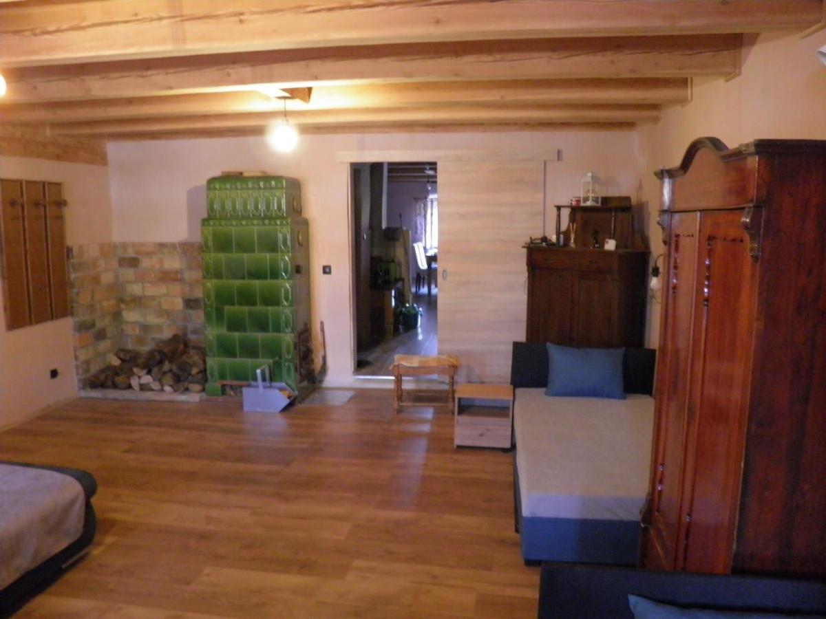 Apartament Rynek 30 Osieczna Bagian luar foto