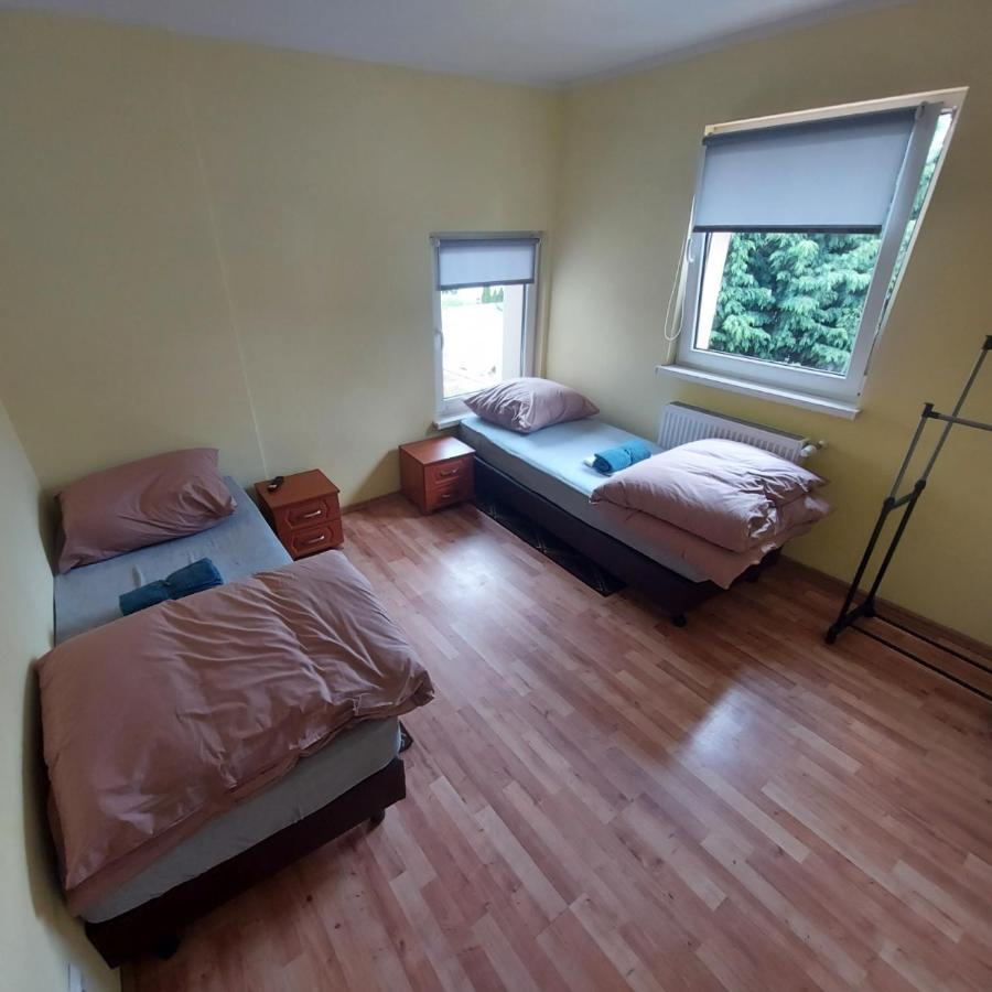 Apartament Rynek 30 Osieczna Bagian luar foto
