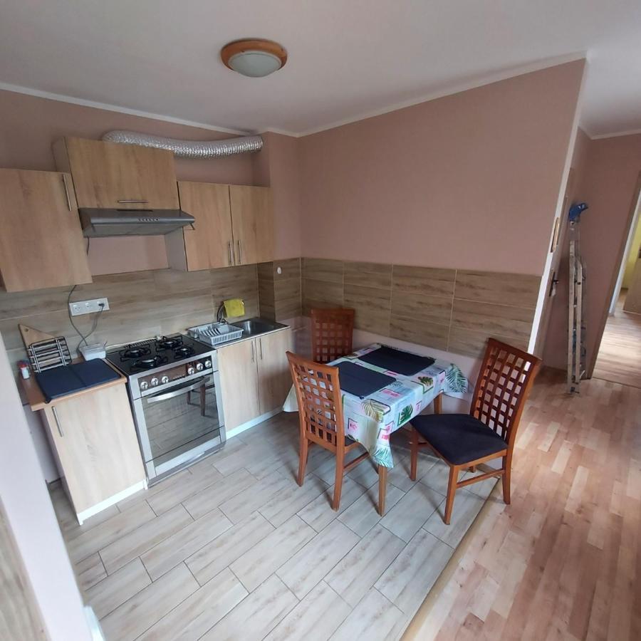 Apartament Rynek 30 Osieczna Bagian luar foto