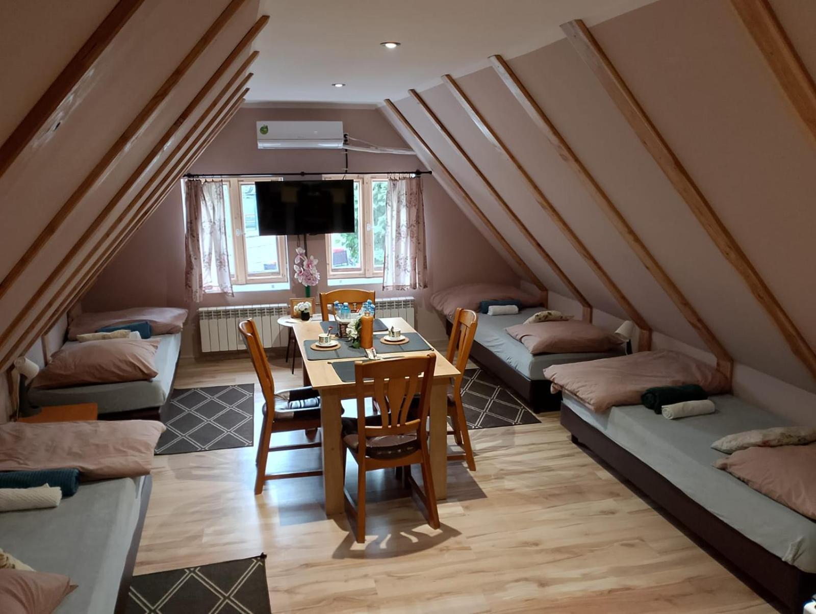 Apartament Rynek 30 Osieczna Bagian luar foto