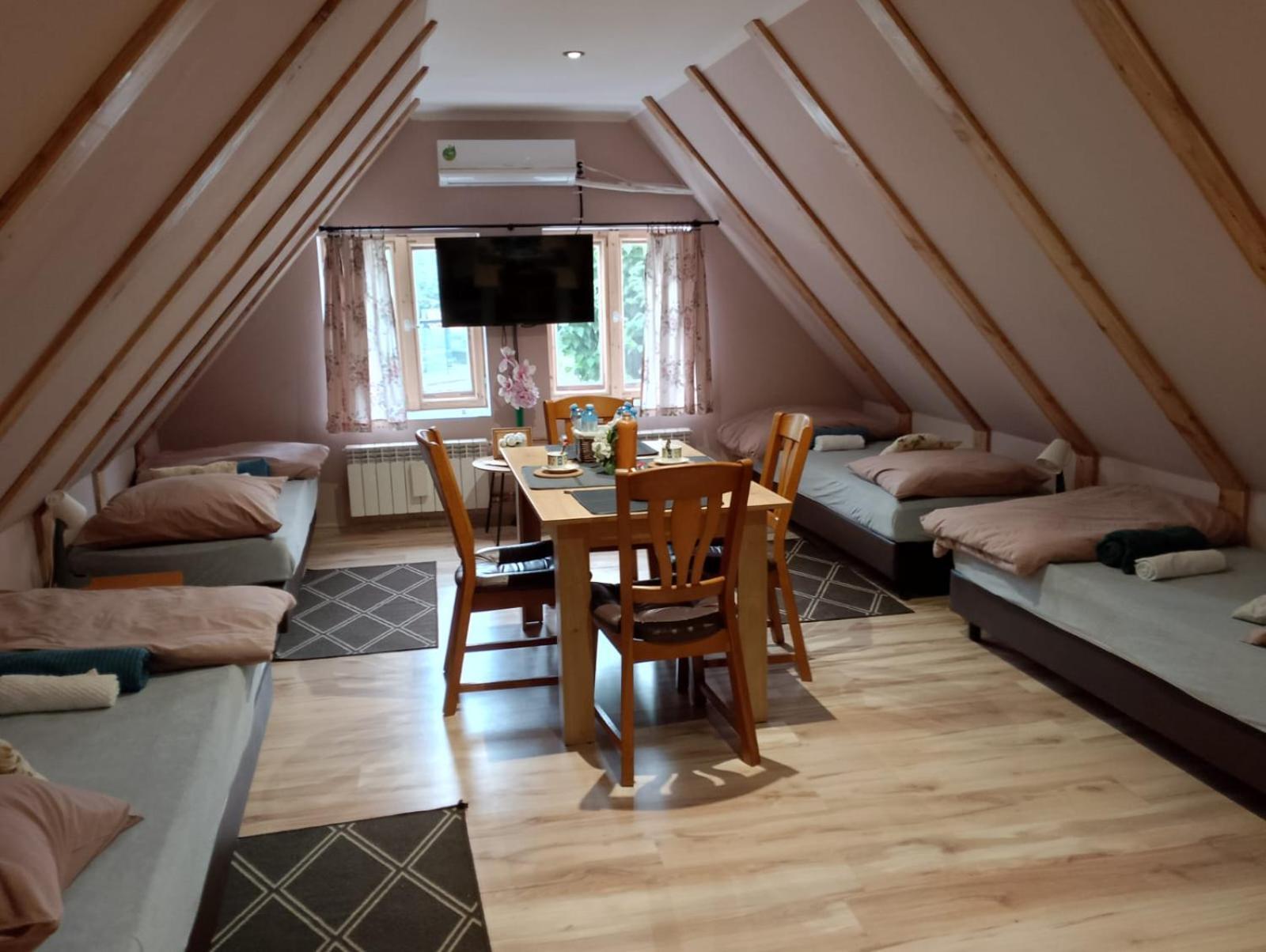 Apartament Rynek 30 Osieczna Bagian luar foto
